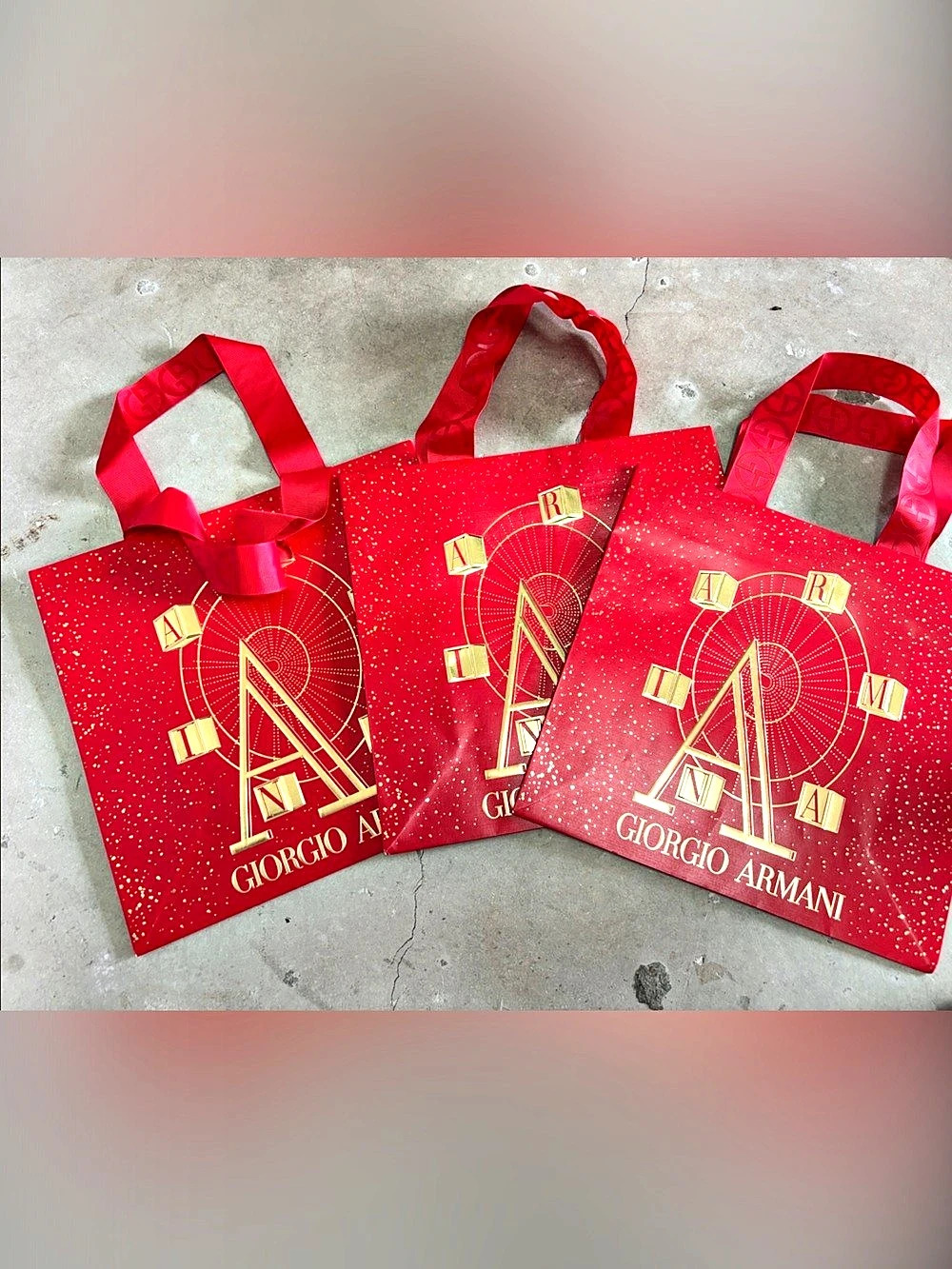 Giorgio Armani Gift Shopping Totes in Red Like New (Set of 3)
